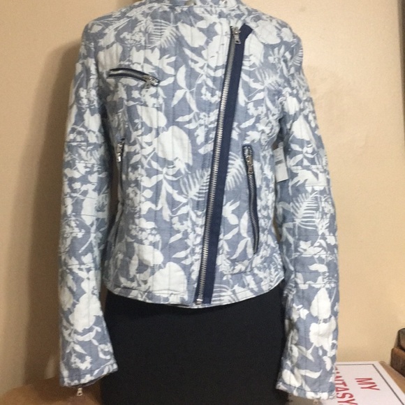 Jacket - Picture 3 of 5